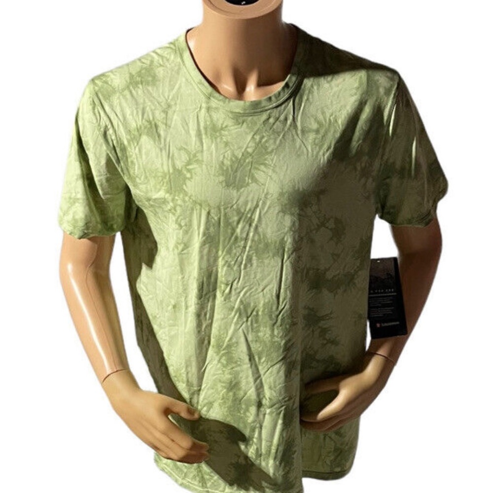 Lululemon The Fundamental T *Wash - Green Tie-Dye Men's Shirt